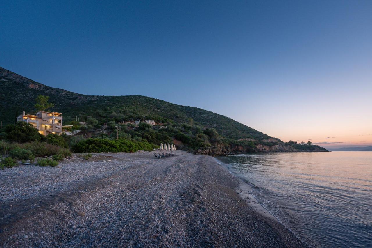 Nikole'S Villas Luxury 180M2 Tyros Exterior photo
