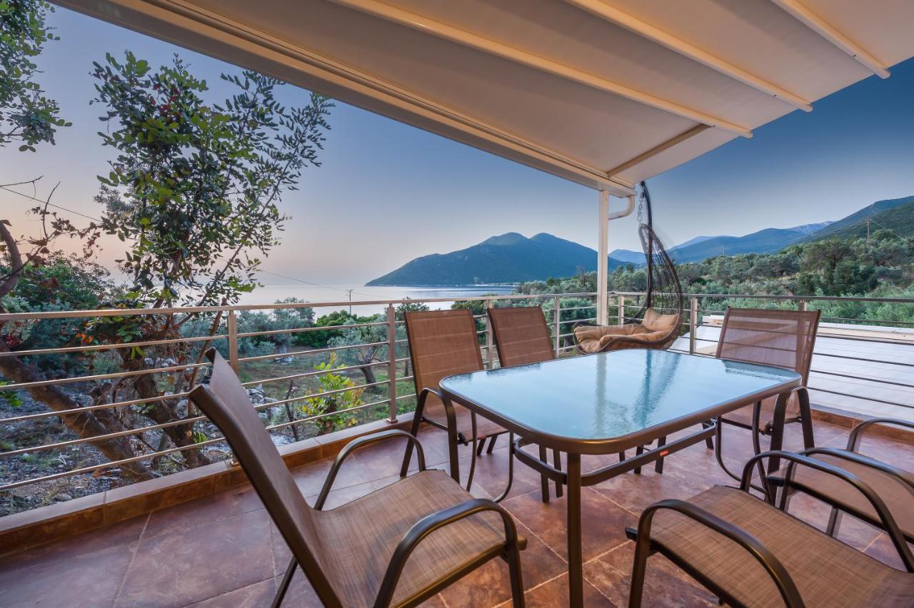 Nikole'S Villas Luxury 180M2 Tyros Exterior photo